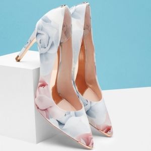 Ted Baker Floral Pumps in Porcelain Rose NWT